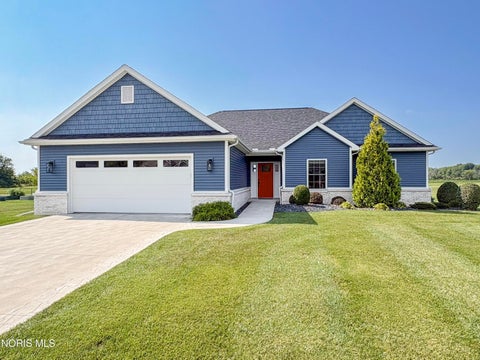 Homes For Sale - 5572 Eagles Landing Drive<br/> Lucas County, Oregon, OH 43616
