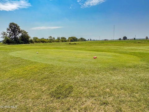 Tiny photo for 5572 Eagles Landing Drive, Oregon, OH 43616 (MLS # 10012980)