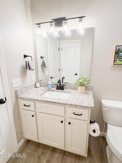 Tiny photo for 5572 Eagles Landing Drive, Oregon, OH 43616 (MLS # 10012980)