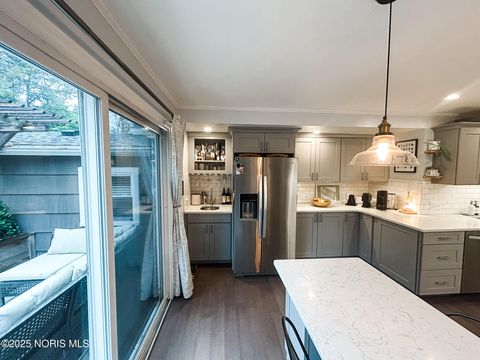 Tiny photo for 2445 Orchard Road, Ottawa Hills, OH 43606 (MLS # 10001875)