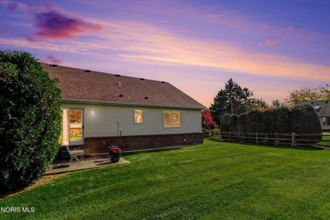 Tiny photo for 4264 Townhouse Drive, Oregon, OH 43616 (MLS # 10014648)