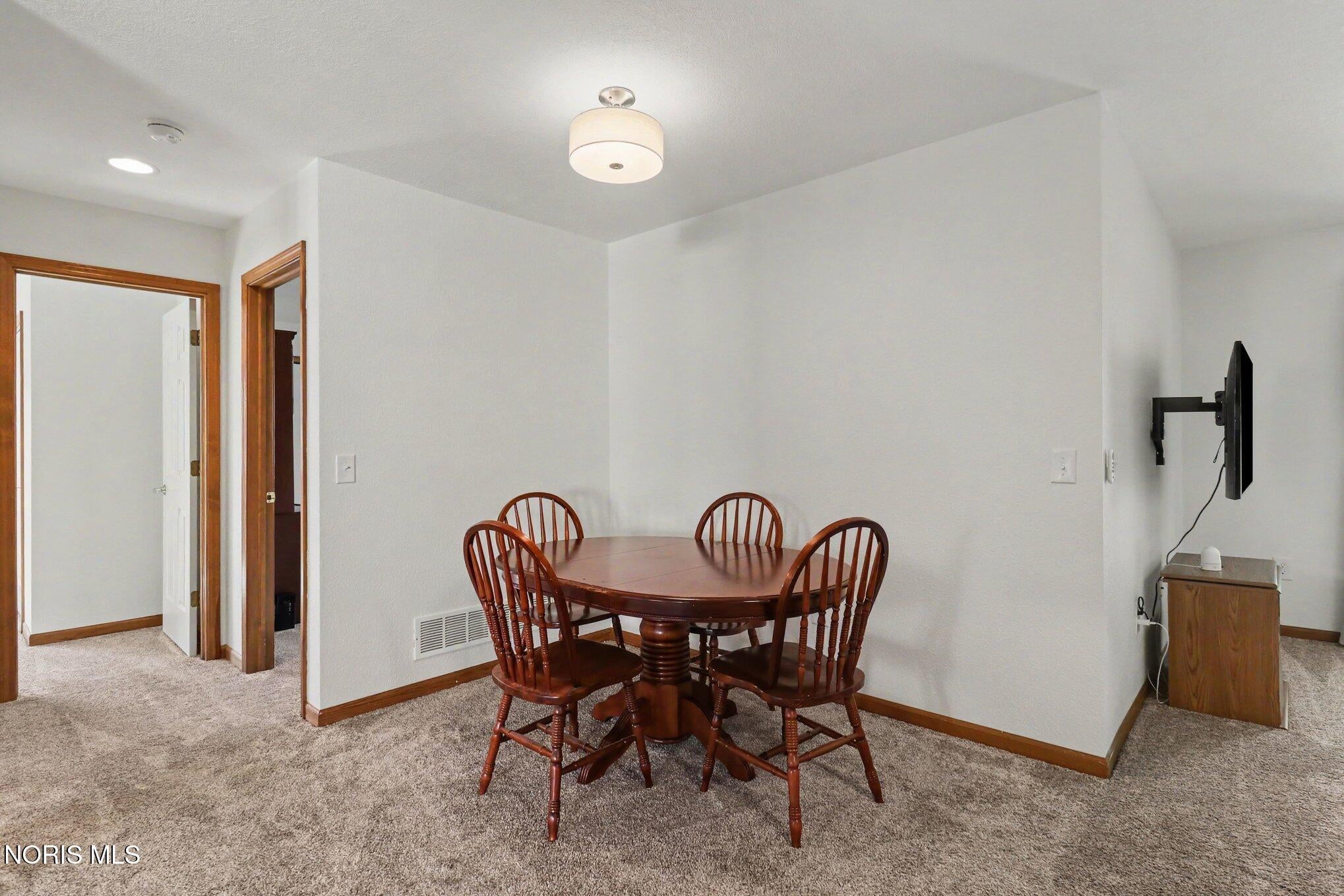 4264 Townhouse Drive