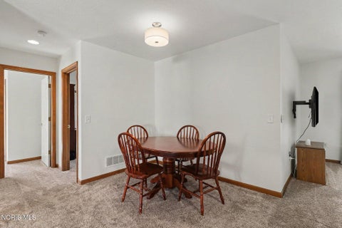 Tiny photo for 4264 Townhouse Drive, Oregon, OH 43616 (MLS # 10014648)