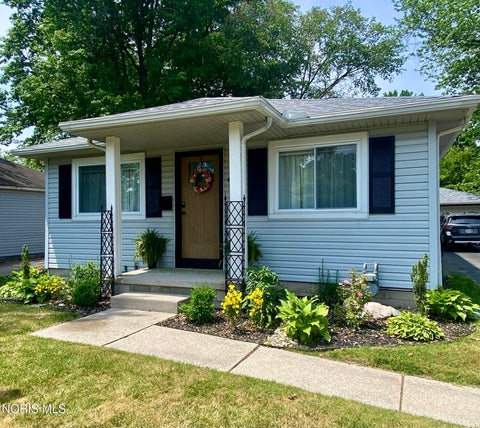Tiny photo for 4705 Luann Avenue, Toledo, OH 43623 (MLS # 10009334)