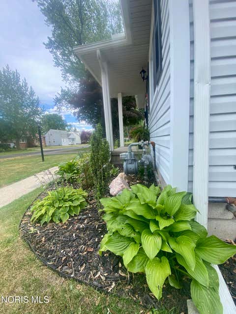 Tiny photo for 4705 Luann Avenue, Toledo, OH 43623 (MLS # 10009334)