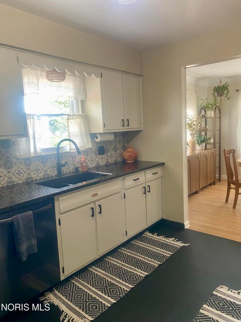 Tiny photo for 4705 Luann Avenue, Toledo, OH 43623 (MLS # 10009334)