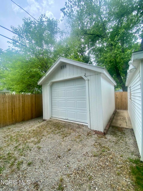 Tiny photo for 4705 Luann Avenue, Toledo, OH 43623 (MLS # 10009334)
