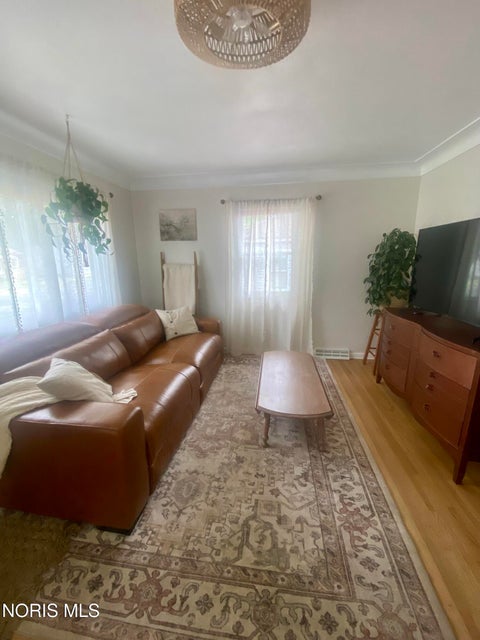 Tiny photo for 4705 Luann Avenue, Toledo, OH 43623 (MLS # 10009334)