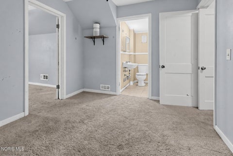 Tiny photo for 931 Eton Road, Toledo, OH 43615 (MLS # 10014631)