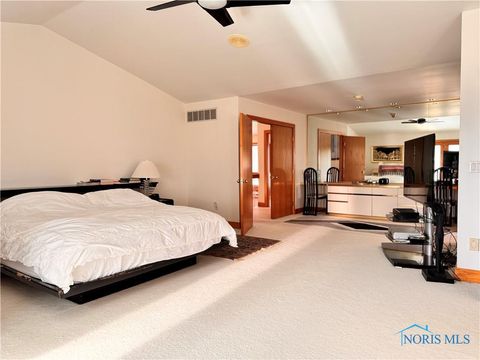 Tiny photo for 322 Dublin Lane, Bryan, OH 43506 (MLS # 10004426)