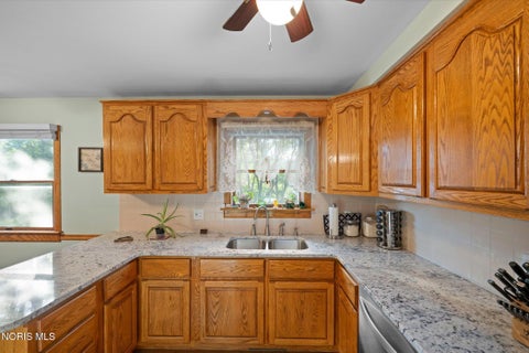 Tiny photo for 150 Birchdale Road, Perrysburg, OH 43551 (MLS # 10012457)