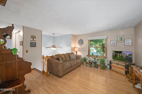 Tiny photo for 150 Birchdale Road, Perrysburg, OH 43551 (MLS # 10012457)