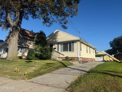 Tiny photo for 2114 Arlington Avenue, Toledo, OH 43609 (MLS # 10013810)