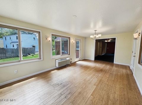 Tiny photo for 5138 Marybrook Drive, Toledo, OH 43615 (MLS # 10009781)