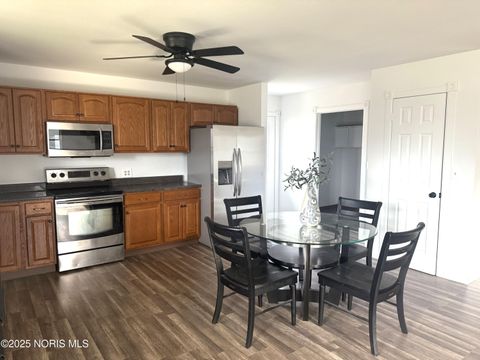 Tiny photo for 263 3rd Avenue, Tiffin, OH 44883 (MLS # 10000362)