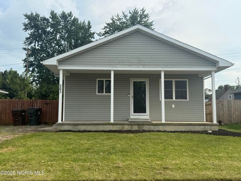 Photo of 263 3rd Avenue, Tiffin, OH 44883 (MLS # 10000362)