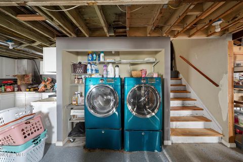 Tiny photo for 343 Melrose Avenue, Toledo, OH 43610 (MLS # 10007494)
