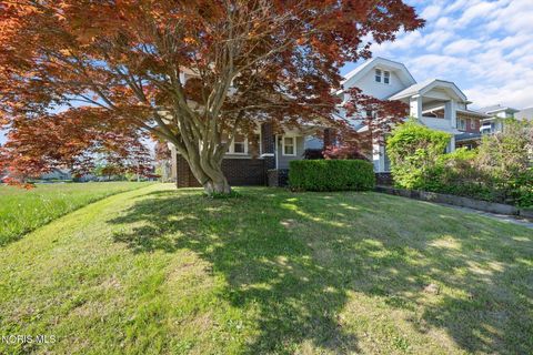 Tiny photo for 343 Melrose Avenue, Toledo, OH 43610 (MLS # 10007494)