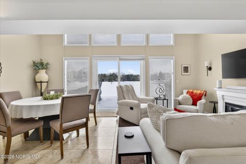 Tiny photo for 6818 Fenwyck Road # 6, Maumee, OH 43537 (MLS # 10003984)