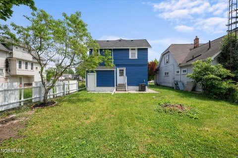 Tiny photo for 421 Columbus Street, Toledo, OH 43611 (MLS # 10009067)