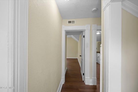 Tiny photo for 421 Columbus Street, Toledo, OH 43611 (MLS # 10009067)