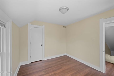 Tiny photo for 421 Columbus Street, Toledo, OH 43611 (MLS # 10009067)