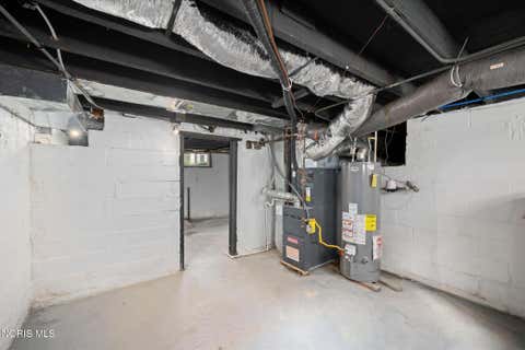Tiny photo for 421 Columbus Street, Toledo, OH 43611 (MLS # 10009067)