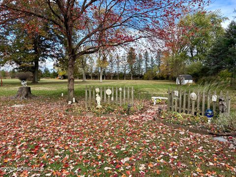 Tiny photo for 5746 Weckerly Road, Whitehouse, OH 43571 (MLS # 10001015)