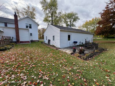 Tiny photo for 5746 Weckerly Road, Whitehouse, OH 43571 (MLS # 10001015)