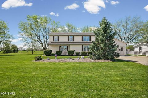 Photo of 657 Appian Avenue, Napoleon, OH 43545 (MLS # 10006640)