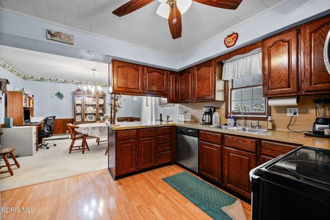 Tiny photo for 657 Appian Avenue, Napoleon, OH 43545 (MLS # 10006640)