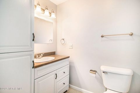 Tiny photo for 5848 Dalton Road, Toledo, OH 43612 (MLS # 10001984)