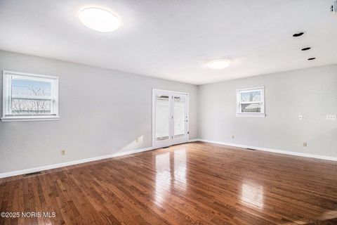 Tiny photo for 5848 Dalton Road, Toledo, OH 43612 (MLS # 10001984)