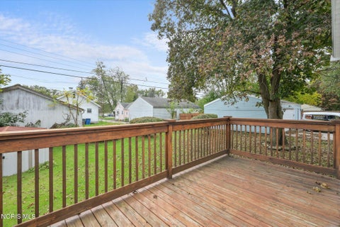Tiny photo for 2419 Bucklew Dr DR, Toledo, OH 43613 (MLS # 10014841)