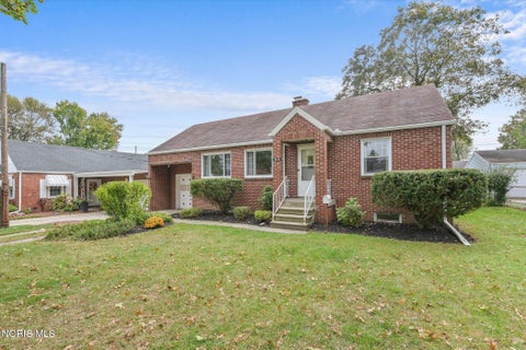 Tiny photo for 2419 Bucklew Dr DR, Toledo, OH 43613 (MLS # 10014841)