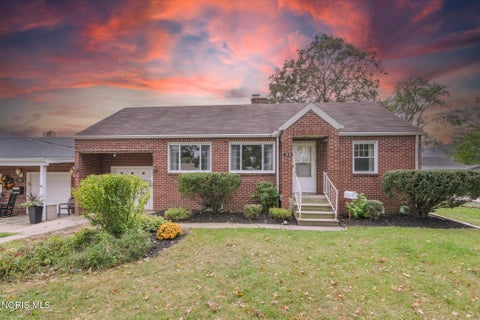Photo of 2419 Bucklew Dr DR, Toledo, OH 43613 (MLS # 10014841)