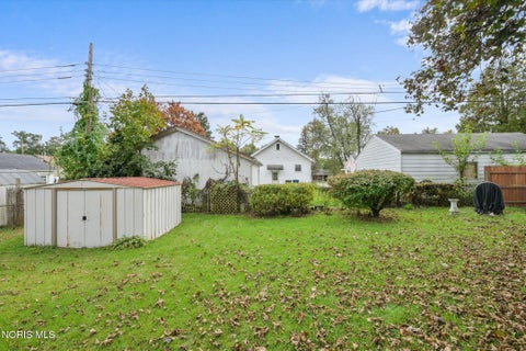 Tiny photo for 2419 Bucklew Dr DR, Toledo, OH 43613 (MLS # 10014841)