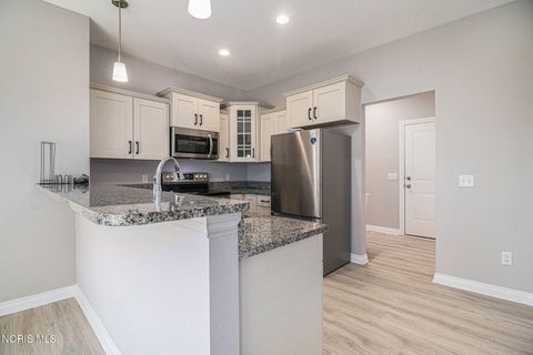 Tiny photo for 2354 Goldenrod Lane, Perrysburg, OH 43551 (MLS # 10005289)