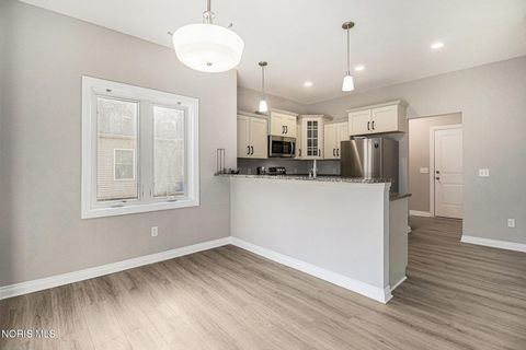 Tiny photo for 2354 Goldenrod Lane, Perrysburg, OH 43551 (MLS # 10005289)