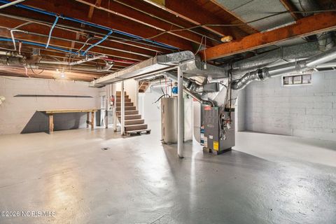 Tiny photo for 4705 W Bancroft Street, Toledo, OH 43615 (MLS # 10003243)