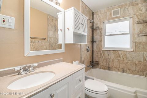 Tiny photo for 4705 W Bancroft Street, Toledo, OH 43615 (MLS # 10003243)