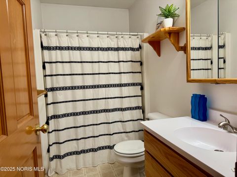 Tiny photo for 810 Greenview Avenue, Delta, OH 43515 (MLS # 10000361)