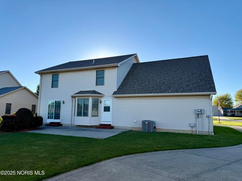 Tiny photo for 810 Greenview Avenue, Delta, OH 43515 (MLS # 10000361)