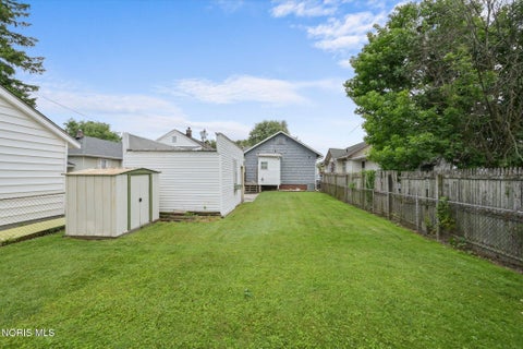 Tiny photo for 3809 Almeda Drive, Toledo, OH 43612 (MLS # 10009413)