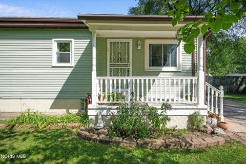Tiny photo for 5732 Roan Road, Sylvania, OH 43560 (MLS # 10013128)