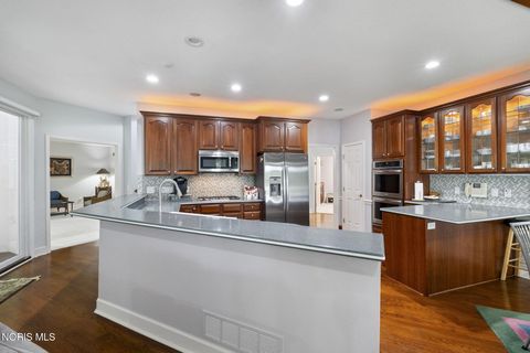 Tiny photo for 26 Tremore Way, Holland, OH 43528 (MLS # 10008124)