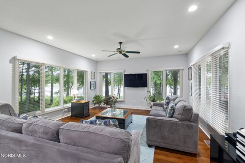 Tiny photo for 26 Tremore Way, Holland, OH 43528 (MLS # 10008124)