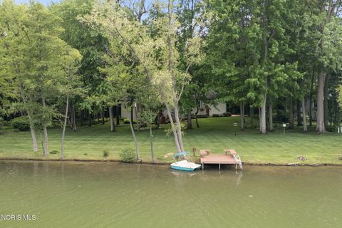 Tiny photo for 26 Tremore Way, Holland, OH 43528 (MLS # 10008124)