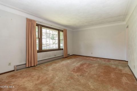 Tiny photo for 1864 Travis Drive, Toledo, OH 43613 (MLS # 10008444)