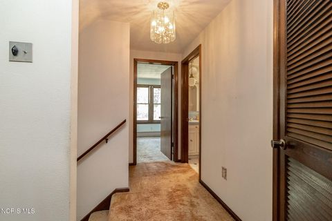 Tiny photo for 1864 Travis Drive, Toledo, OH 43613 (MLS # 10008444)